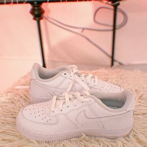 brand new nike air force 1s (KIDS)